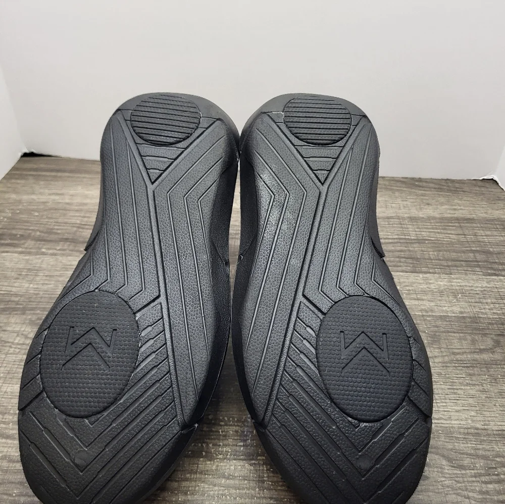 Muvez 2.0 Dual Sole Slip On Shoes Comfort Men’s Size 8 Black